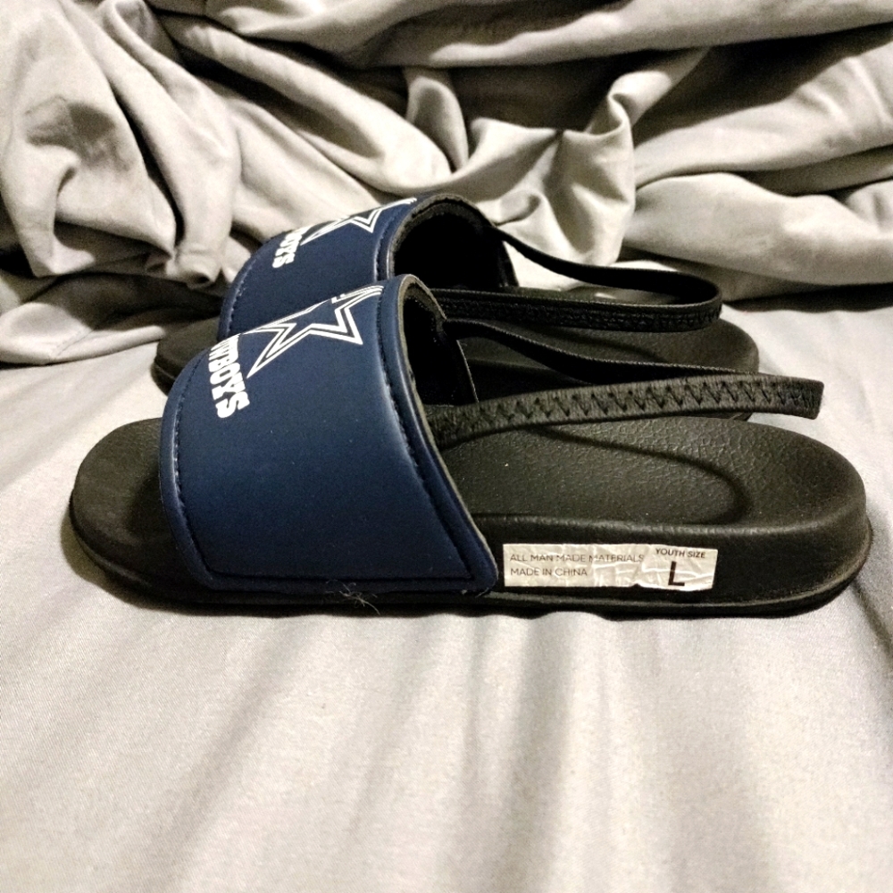 Dallas Cowboys Toddler Slippers with Heel Strap Size Large (size 12)